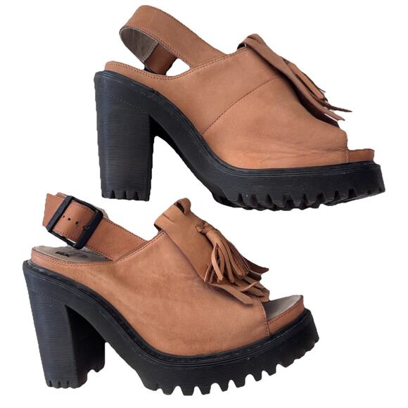 Dr. Martens Shoes - Dr. Martens Seraphina Slingback Kiltie Lug Sole Sandal Womens 7 Tassle Platform